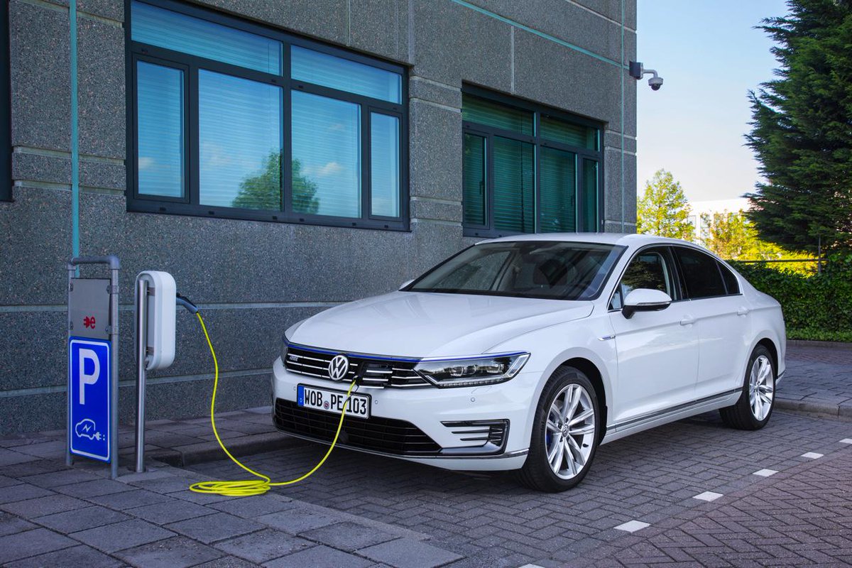 AUTOTEST: Volkswagen Passat GTE ook aantrekkelijk als je niet rekent. autovandaag.nl/autotest/11809… #GTE #pluginhybride