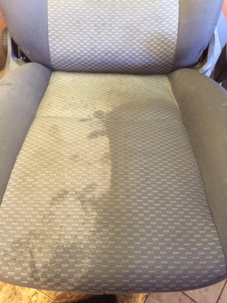 MeMauto's tweet image. Arī Tu vari savam salonam pagriest laiku atpakaļ. Brauc pie mums uz Asteru ielu 5a. #MeMAuto