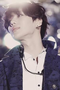 Happy birthday Lee Taemin... A fairy prince and dracula oppa <3333 