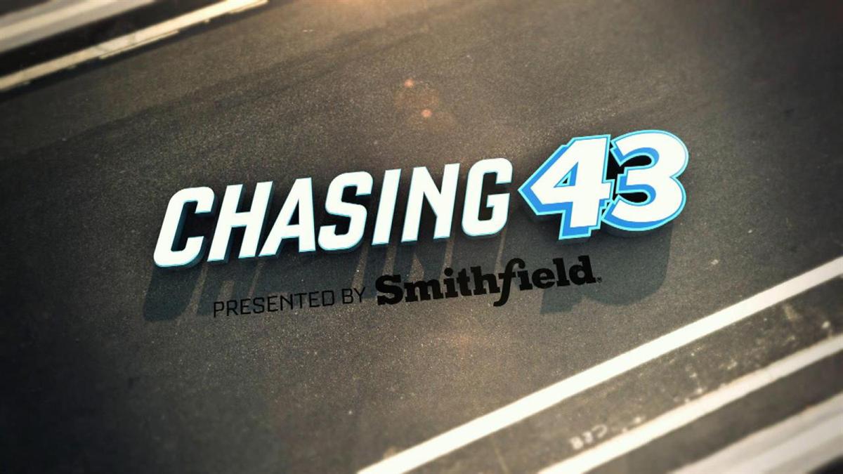 NASCARonUSA's tweet photo. WATCH #Chasing43 online NOW. CLICK HERE: http://t.co/qY30bOM5Iu http://t.co/EotOVipDC7