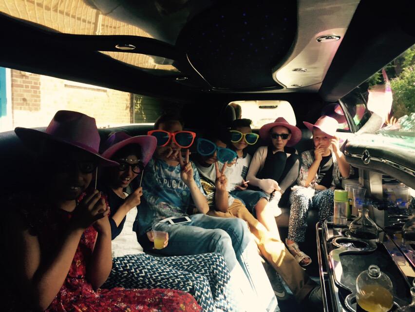 nessyfunkychick's tweet photo. @St_Caths_Year_6 #bestlimo #limonumber1 http://t.co/ASQSYlHT0H