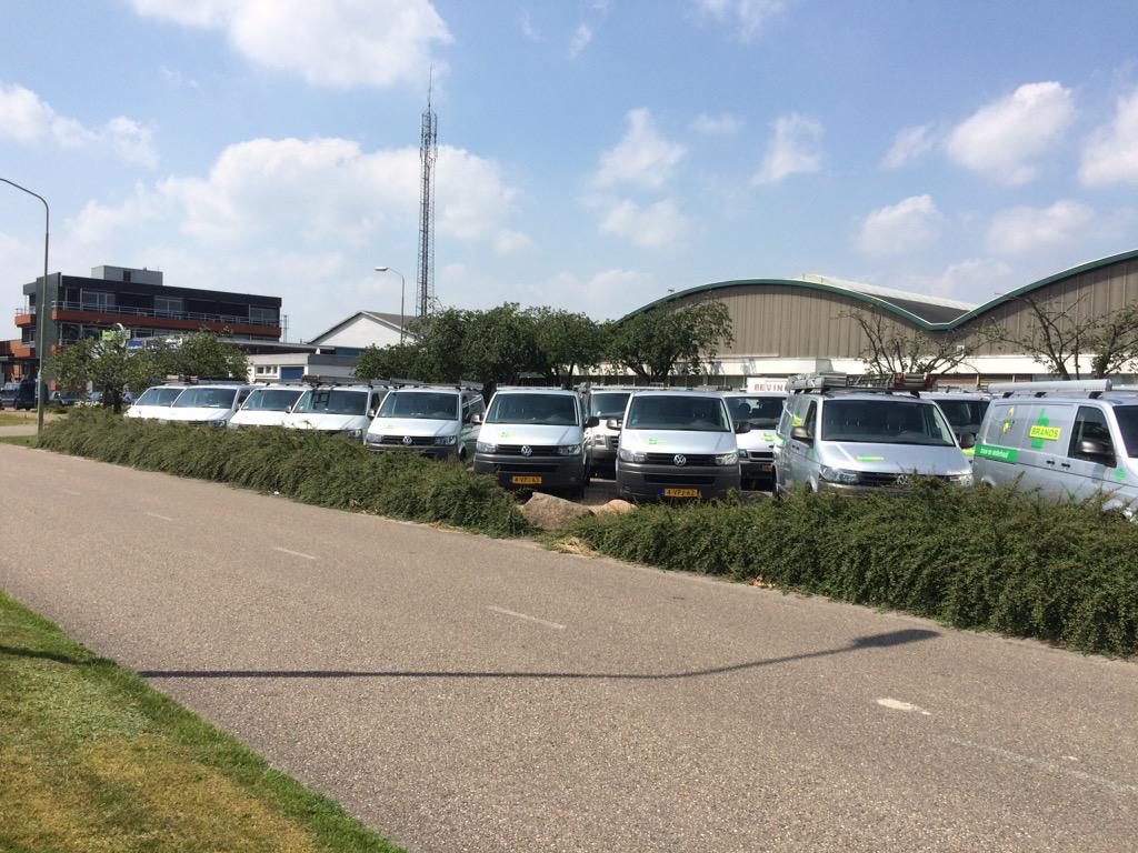 Onze 24 uurs calamiteiten dienst is natuurlijk altijd bereikbaar bij calamiteiten in de vakantie!