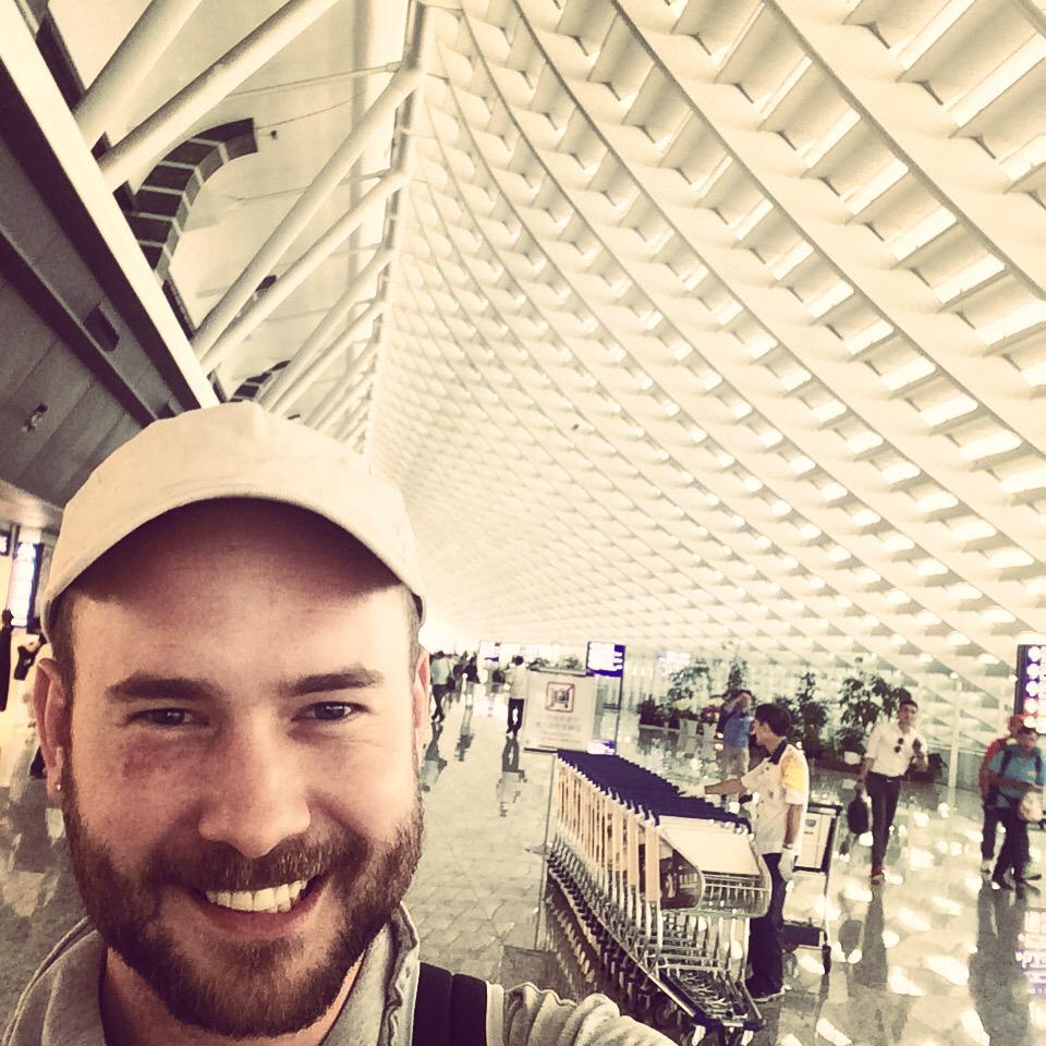 _psychicBornman's tweet photo. I am currently venturing in the East. #Taipei #travel #international The #love for new #experiences and #growth http://t.co/TTzmqIiEX0