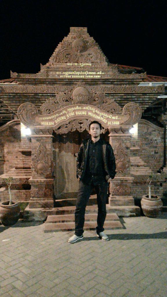 Lebaran hari pertama di masjid Tegalsari Jetis,Ponorogo.Sesepuh babating alas Ponorogo