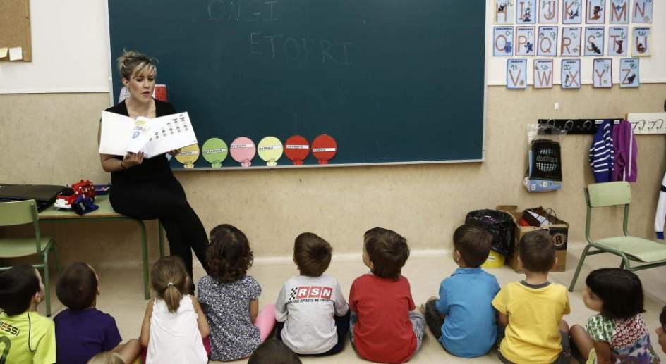 middos_es's tweet photo. La UNESCO pide un modelo educativo con más competencias y menos conocimientos http://t.co/x3tLuhqPpa vía @20m http://t.co/q0zmlWSfCg