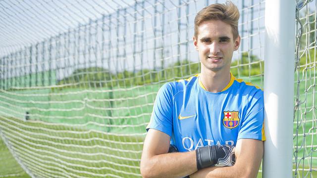 Jokin Ezkieta Joins Barcelona B