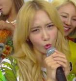 Crep_Cake's tweet photo. ไม่รู้จะโฟกัสใครดีเลยค่ะ  #PARTY4rdWin #SNSD100thWin http://t.co/GY8SEAq54y