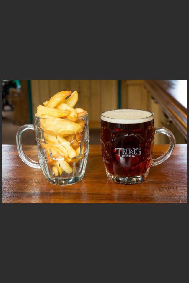 KingsArms_tring's tweet photo. @PubandBarMag perfect Friday couple of pints. #pintofchips #realbeer #properpub http://t.co/YXhgybwjqQ