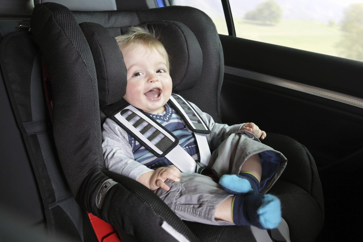Nonsprecare's tweet photo. Cosa fare se i #bambini soffrono di mal d'auto? Ecco i consigli utili http://t.co/FW7CZBb17r http://t.co/6HfmDwgBou