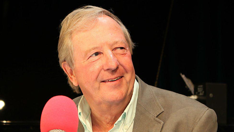 Happy birthday to Goodies & ISIHAC legend Tim Brooke-Taylor OBE, who turns 75 today. 