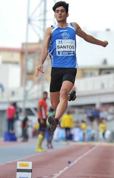 #Atletismo / Décimo puesto para <a href="/hector_atm/">Hector Santos</a> en la final de longitud del Mundial Juvenil (7,11) bit.ly/1JmMpX7