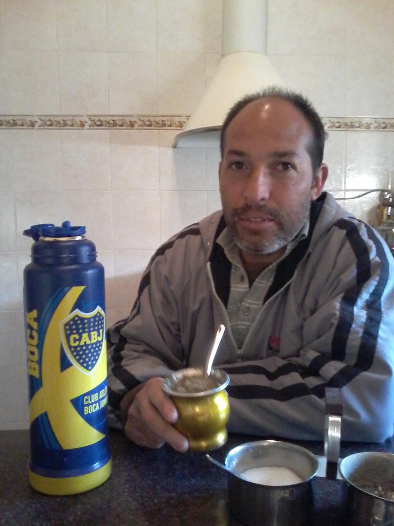 carrazcomarcelo's tweet photo. @BASUALDOGUS hablamos con ruben alzamora tecnico d @cabnoficial http://t.co/MSQGN2c1oq