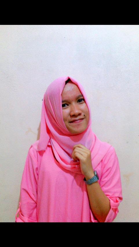 widia_stutiaps's tweet photo. SKAHA :D http://t.co/4AmoAinphP