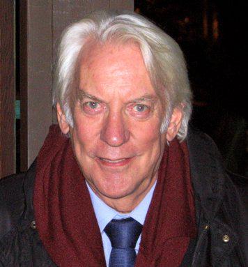 Happy Birthday Donald & Angela
Donald Sutherland
July 17, 1935

Angela Merkel
July 17, 1954
Chancellor of Germany 