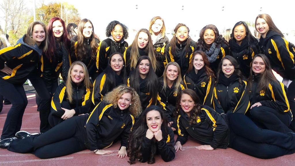 Towson Pom Squad tweet media