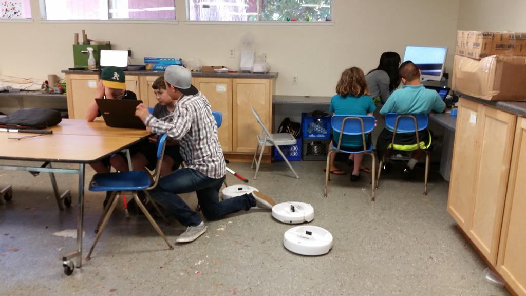 TouchSTEM's tweet image. Who said we can't code? VI students program iCreates @lighthouse_sf @wizkidztech #STEM #accessibility #code #a11y