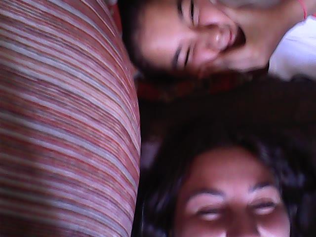 NeskuiTruji's tweet photo. Imitando a la shini #putachina #estelible http://t.co/4cnwerN5Hj