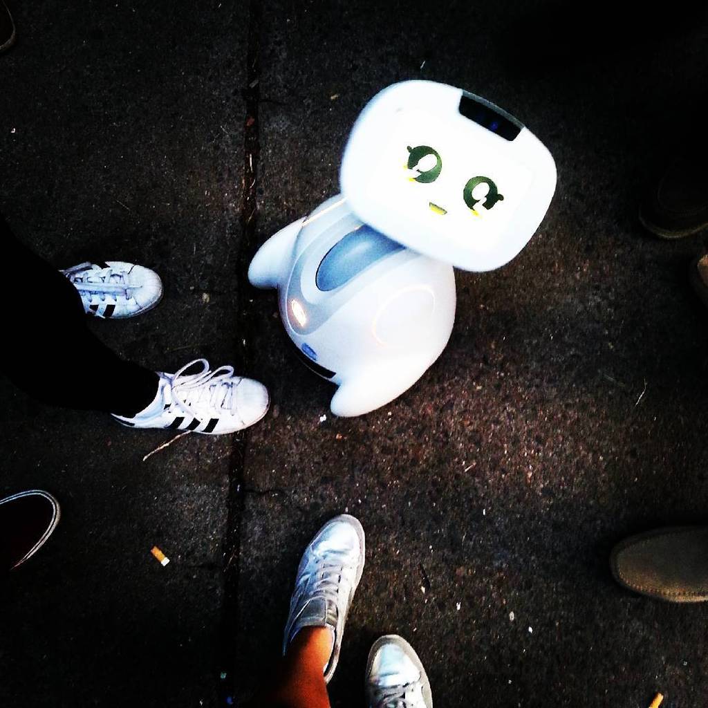 Otherbots's tweet image. How cute is this #buddy here?!?!?!?
#adoptbuddy #toaberlin #toa15 #berlin #techopenair #startup #innovation #robot …