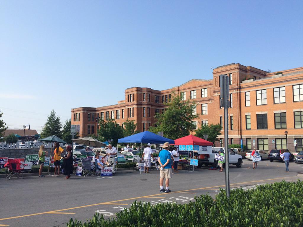 joeygarrison's tweet photo. We've also got lots of candidates under tents today. #firstdayofearlyvoting http://t.co/JIRcOWiZNE
