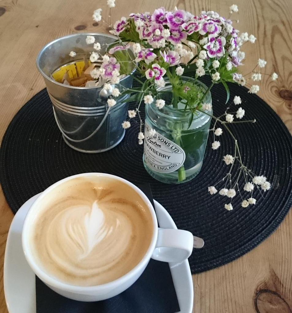 MannaCafe_TW's tweet photo. @BeanSmitten don't want anybody to miss out!! #superbcoffee โบ http://t.co/bAsSBmv7bT