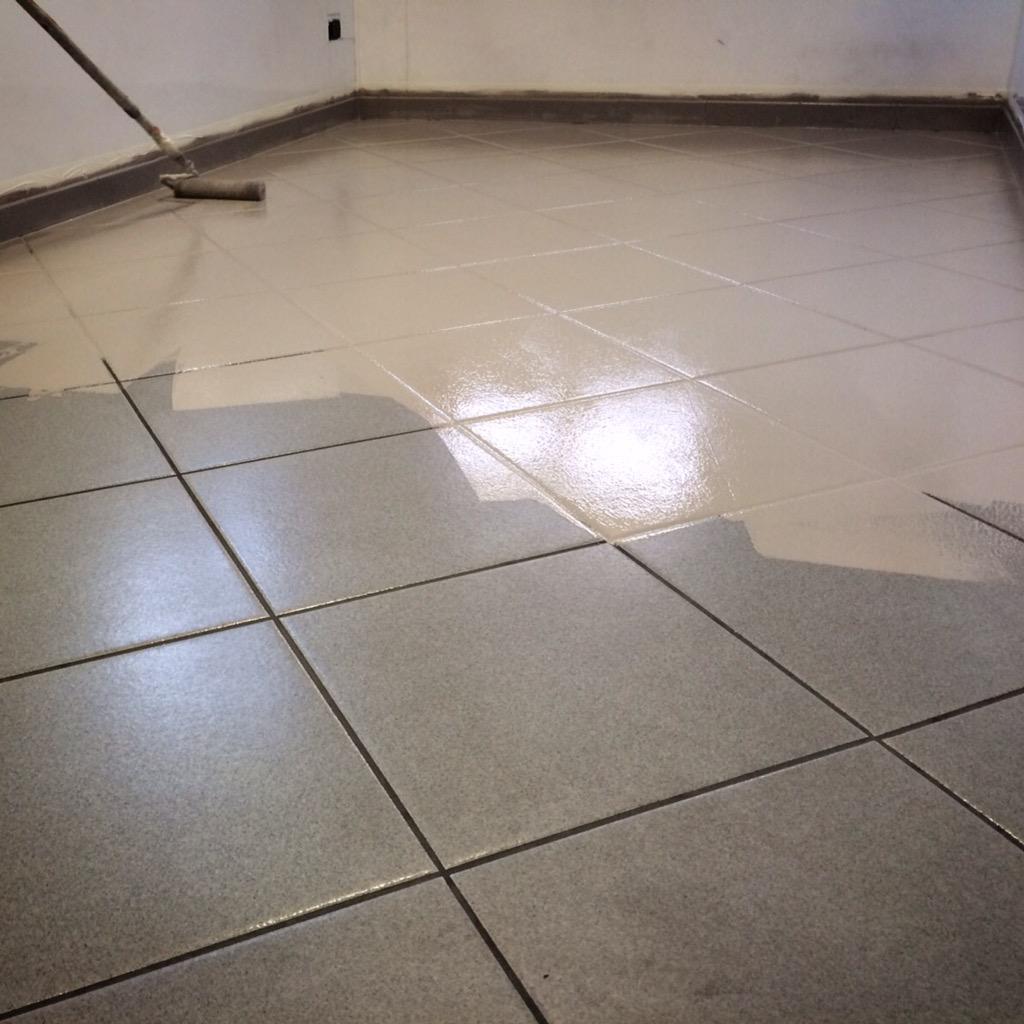 Gio_Piretti's tweet photo. Microresina per il re-design di pavimenti esistenti. #microresina #redesign #kerakoll #kerakolldesignhouse #restyling http://t.co/FRDTe6TTVs