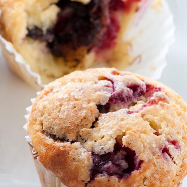 Det är fredag och Becky bjuder på superenkla choklad- &amp; hallonmuffins dagensmuffin.se/sv/recept/supe… Foto: Jules (CC BY 2.0)