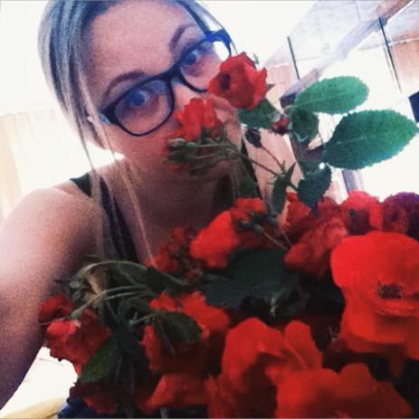 InstaPskov's tweet image. Розы❤️🌹#цвет#цветы #розыкрасные #вцвет#лето#тепло#дача#отдых#отдых#цветыбезповода #цветыдома #домахорошо #красиво #…