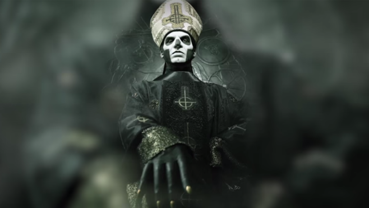 MetalHammer's tweet photo. Say hello to the new version of @thebandGHOST's Papa http://t.co/mUmihtBrLP http://t.co/3pQ8OnqTcK
