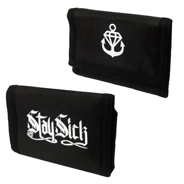 FRONZ1LLA's tweet photo. For the first time ever, we now have @STAYS1CK WALLETS!!!

Retweet if you want one! 😎

http://t.co/GjkCXYhsfz http://t.co/U42PKBX3dx