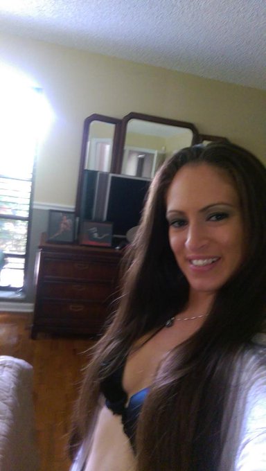 Happy Friday!!! Let the weekend begin😃😃😃 http://t.co/2jIBugpgJG