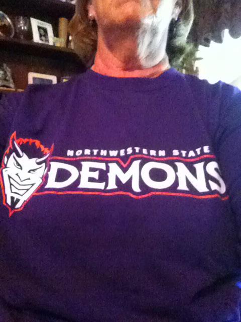 CindydDavis's tweet photo. #PurplePriday #VacationDayOne Representing as we travel! 😈 http://t.co/Z7CNfvnhiO