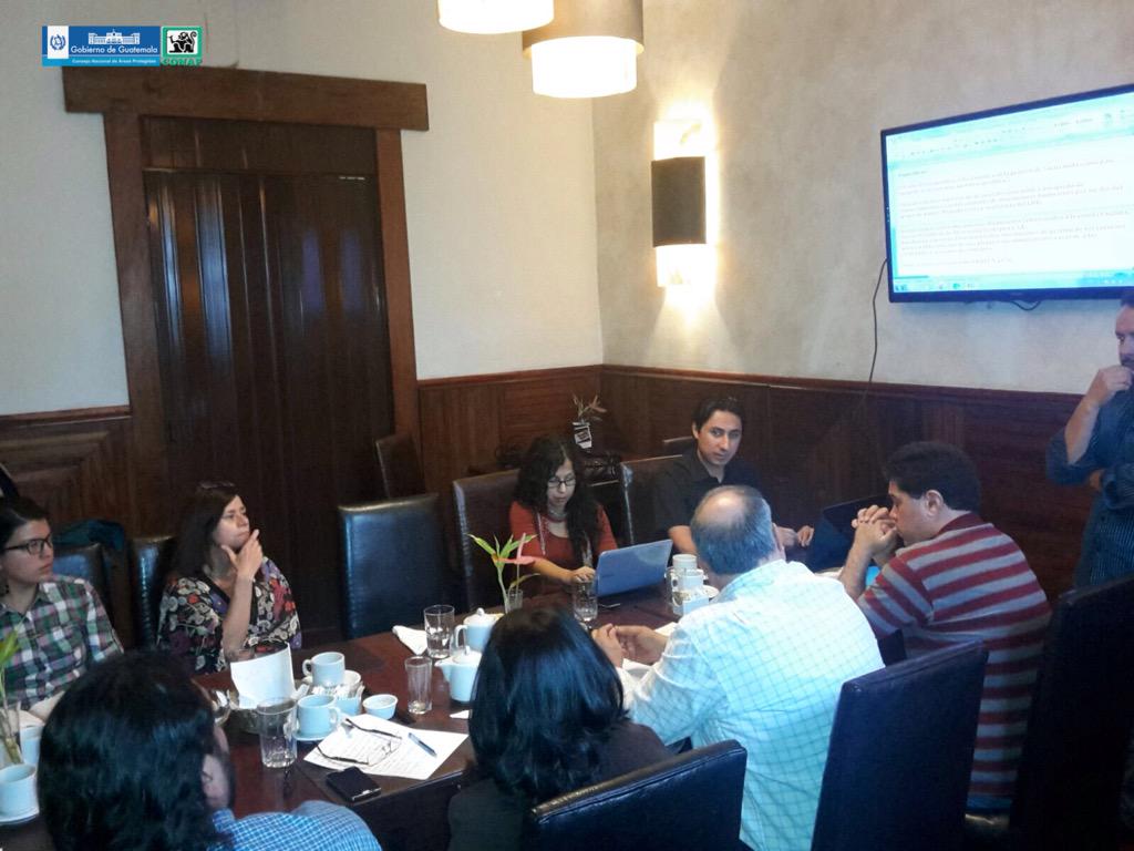 CONAPgt's tweet photo. Reunión de seguimiento y apoyo multisectorial para las gestiones dentro del grupo de países megadiversos. http://t.co/gDlHtQE0rm