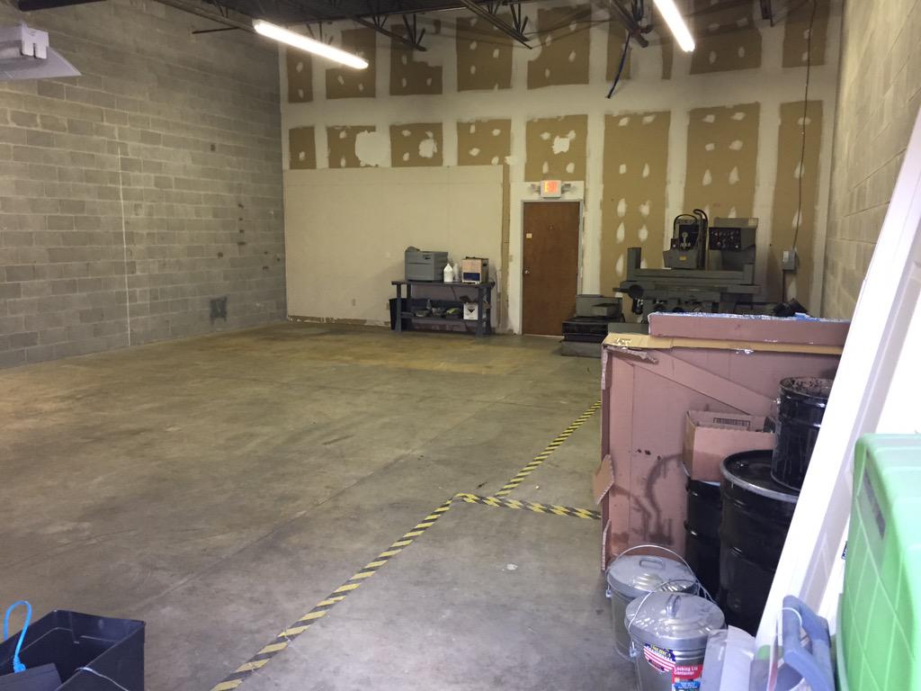 3rdDim3DPrint's tweet image. Won't be empty for long!  The wire EDM will be arriving in a few weeks. In house secondary ops for better response.