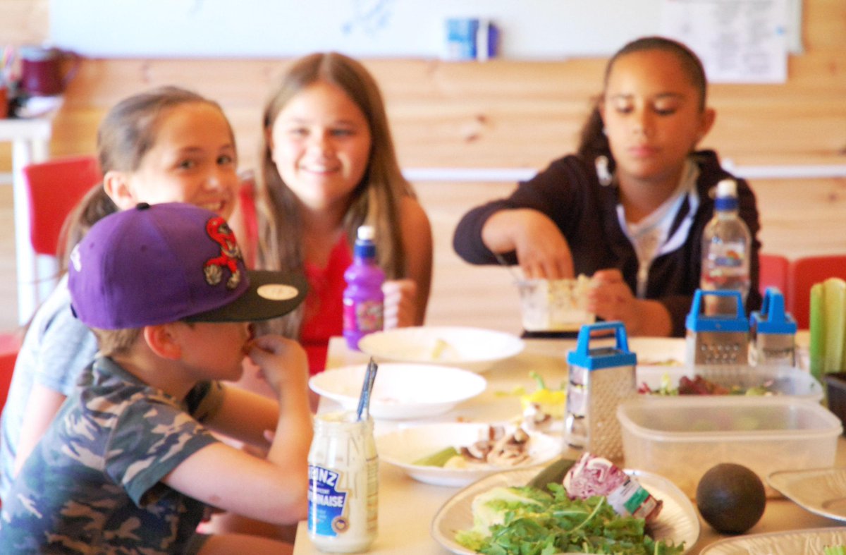 B_WalledGarden's tweet photo. Our GROW>COOK>EAT summer holiday programme starts on Tuesday 27/07. Places still available! http://t.co/QZc8z28ecz http://t.co/lLvPmw9pLt