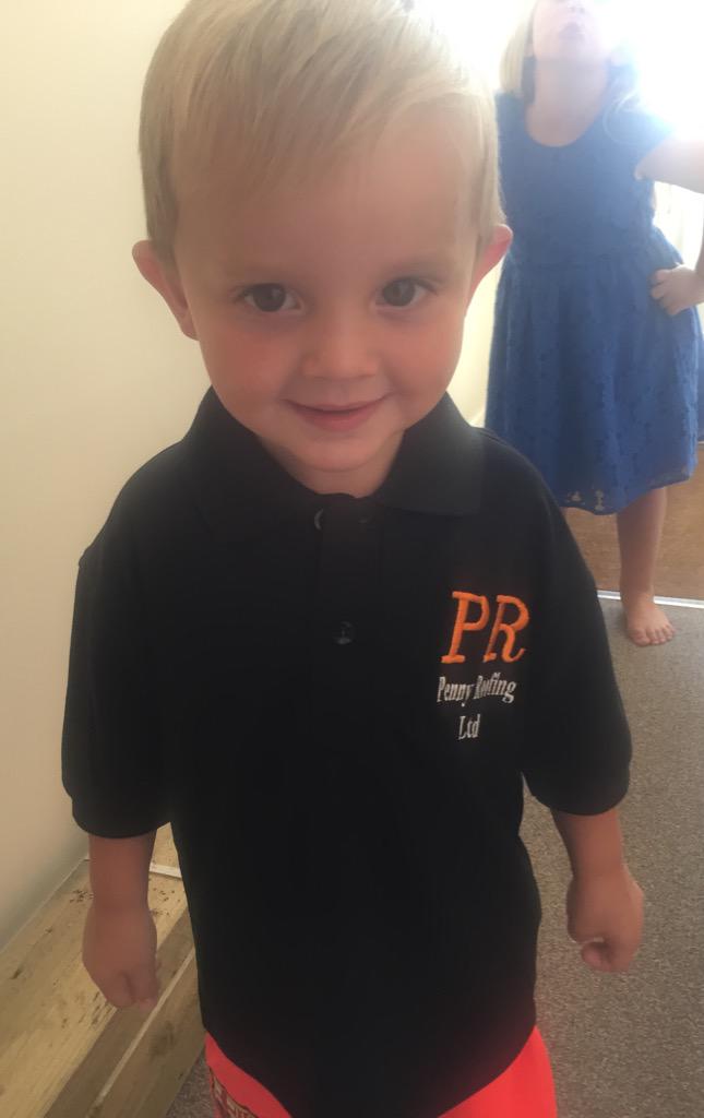 PennyRoofing's tweet photo. New Uniform For The Youngest Member Of The Team #PennyRoofing http://t.co/xC5niVU3E4