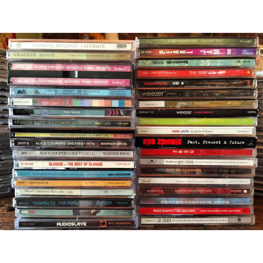 becomeHOOKED's tweet photo. 50+ CDs just hit the floor!
#hooked #becomehooked #music #cd #fleetwoodmac #thebeastieboys #nirvana #pearljam #weezer http://t.co/pQugB7C3KF