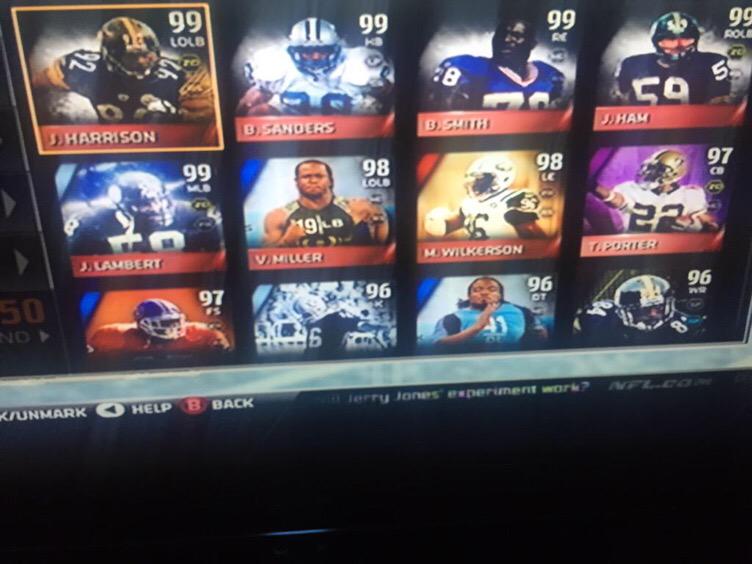 M15UT's tweet image. GIVEAWAY!!! Xbox 360!!! RT and Follow to enter for a chance to win one of these 12 players!!!! 12 winners!!Good Luck!