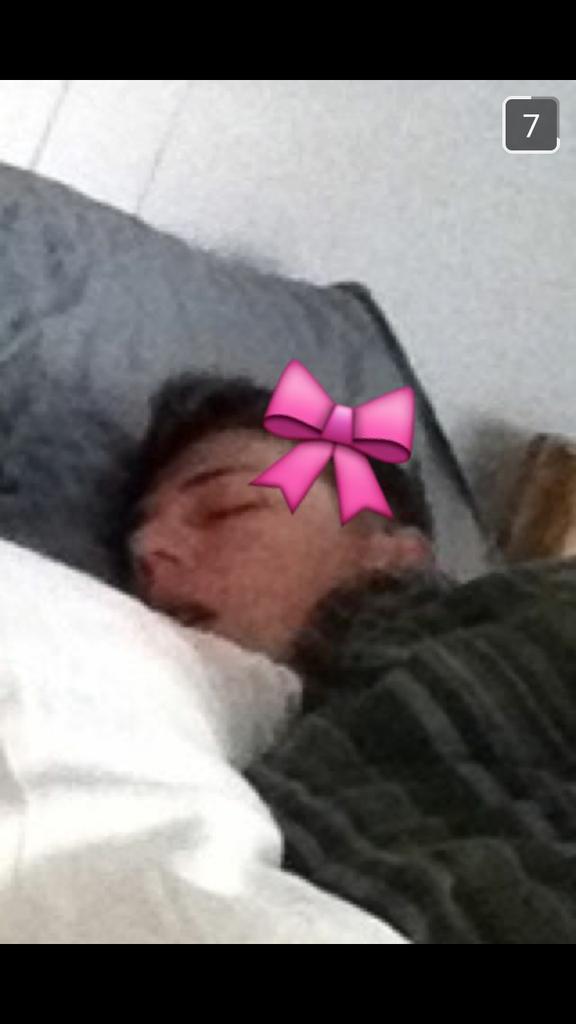 lexiii_jon's tweet photo. Sleeping beauty 👸 http://t.co/bozL76DvNv
