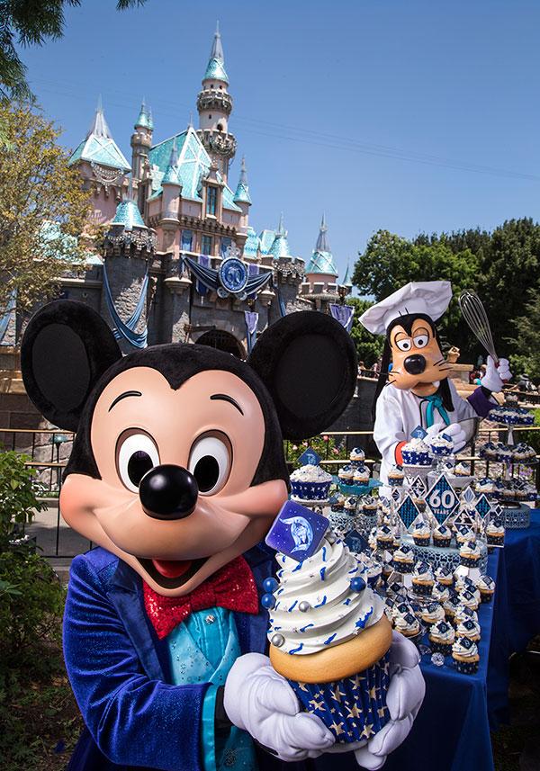 DisneyParks's tweet image. To celebrate its 60th anniversary, @Disneyland guests get a special treat today! #Disneyland60 bit.ly/1faYTcl