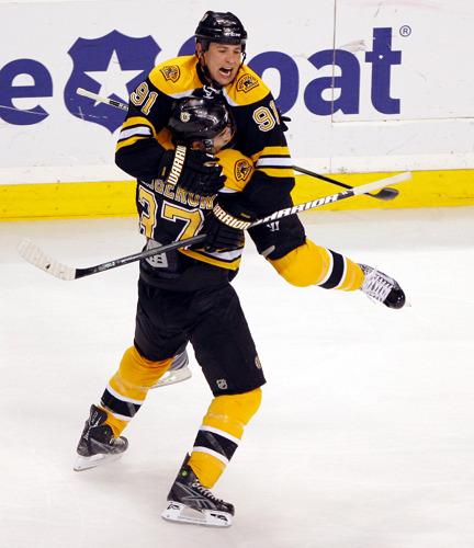 Happy 38th birthday to the one and only Marc Savard! Congratulations 