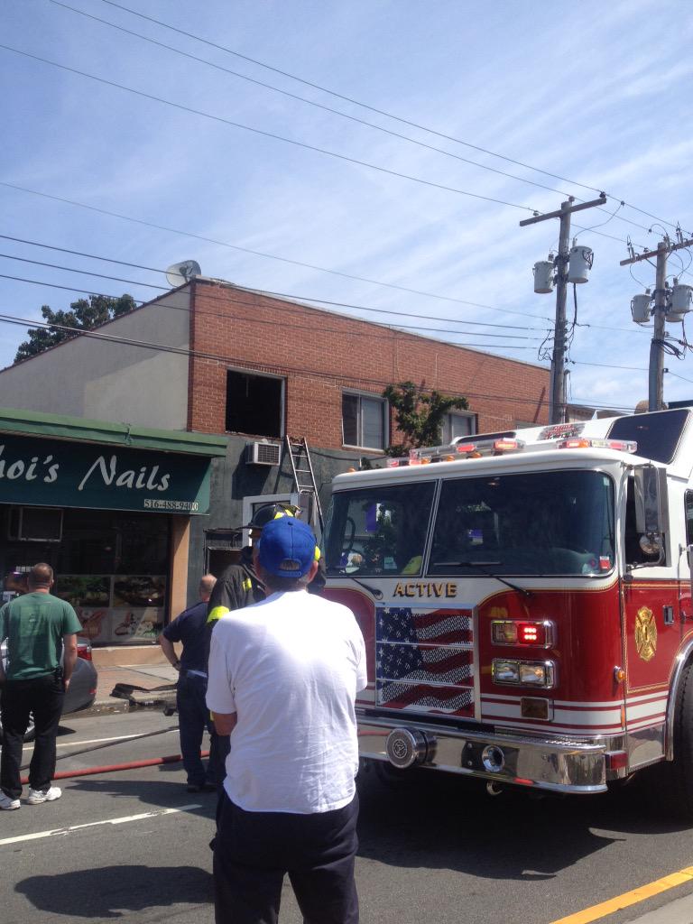 LongIslandBuff's tweet photo. NHP Working Fire http://t.co/iAKhtASzTV