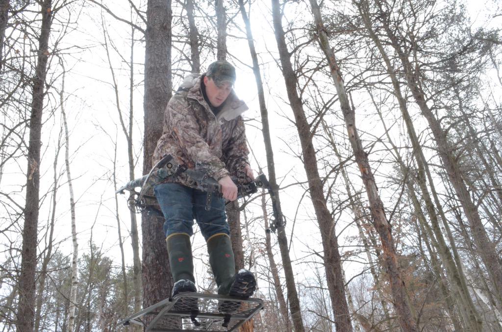 wallyingb's tweet photo. Do you hunt from a climber?

🍂🎯🍂 Product Review: The Lift Kit 🍂🎯🍂

 http://t.co/CMw7alK1Gw http://t.co/ExObSyoUrX