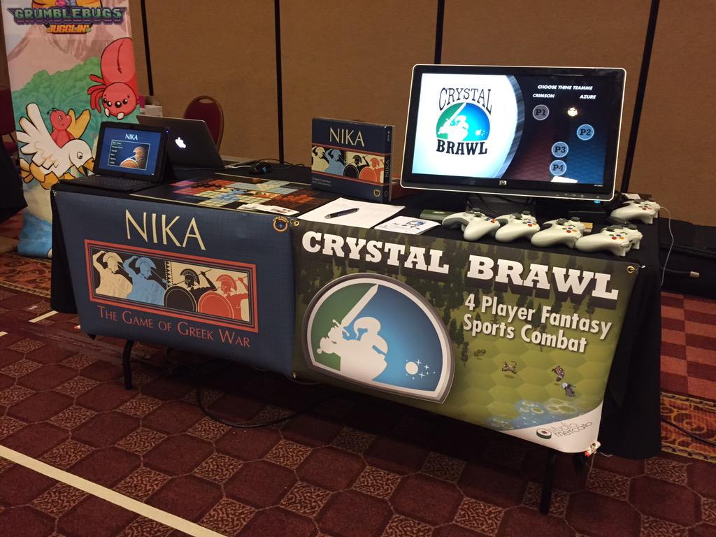 StudioMercato's tweet photo. Even Goku digs Crystal Brawl! @SGCwoo http://t.co/XwzIxbrSxK