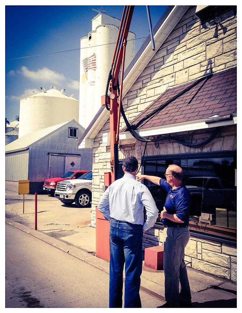 RickSantorum's tweet image. Sen. Santorum visited with Iowans at The Farmer's Elevator in Wapello this morning. #Rick2016