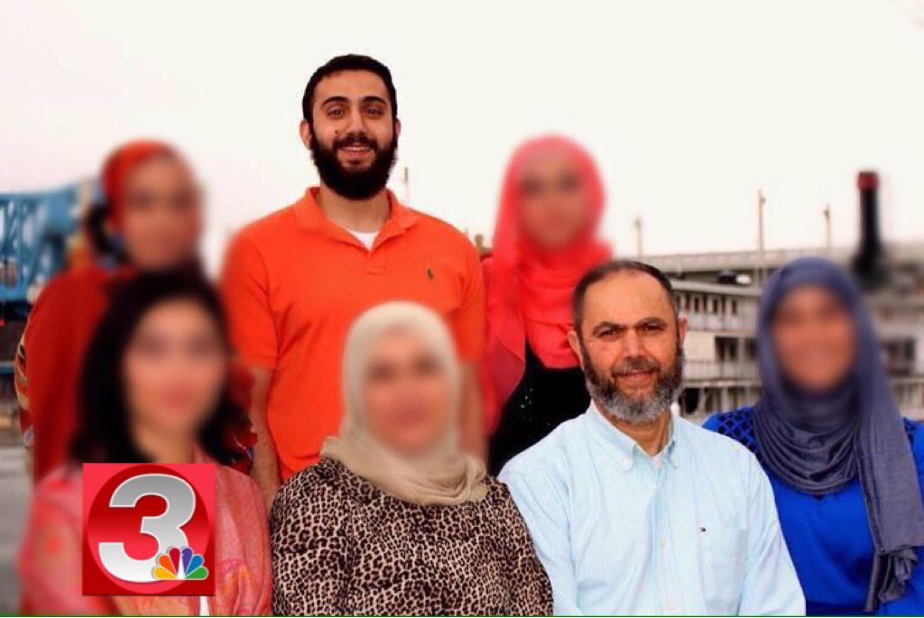 MattBarbourTV's tweet photo. Looking into the history of Mohammad Youssuf Abdulazeez's family today. #CHAshooting http://t.co/KFOO912Xr6
