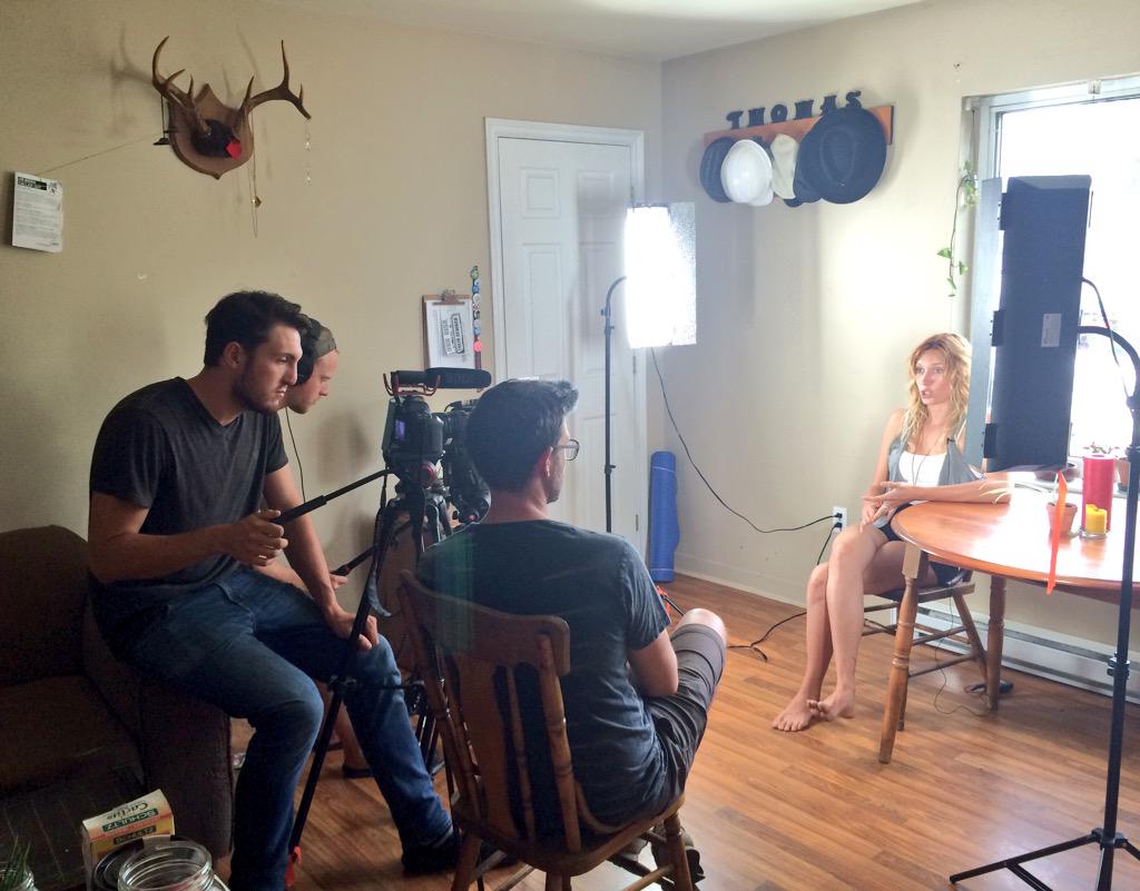 StephenJWT's tweet photo. @KikiNWood chatting with @zack_embree and the folks with @DirectlyAffectd about #climate, #divestment and @CYD_DJC http://t.co/6Vm6rGU87Y