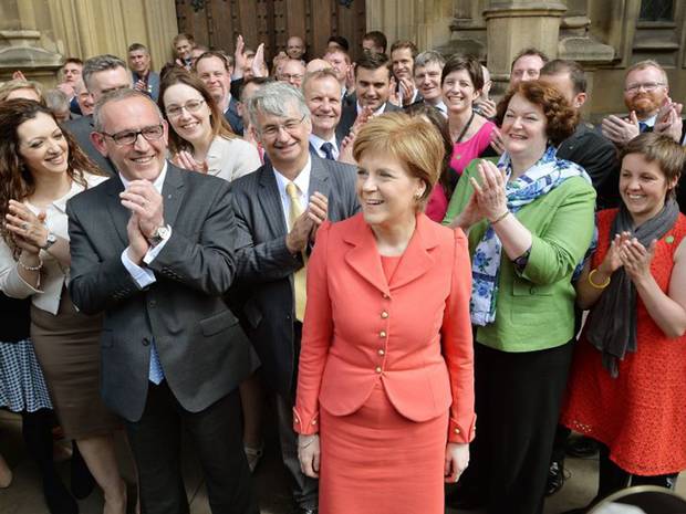 SNP MPs at Westminster are giving their £7,000 pay rise to charity ind.pn/1Hz5BTr