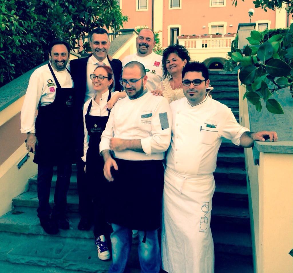 marcello_leoni's tweet photo. Bravi ragazzi ! @maxpoggi @montedelre @IPorticiHotelBo #salvatorebianco #auroramazzucchelli #qualimed http://t.co/G3SIAAhdTT