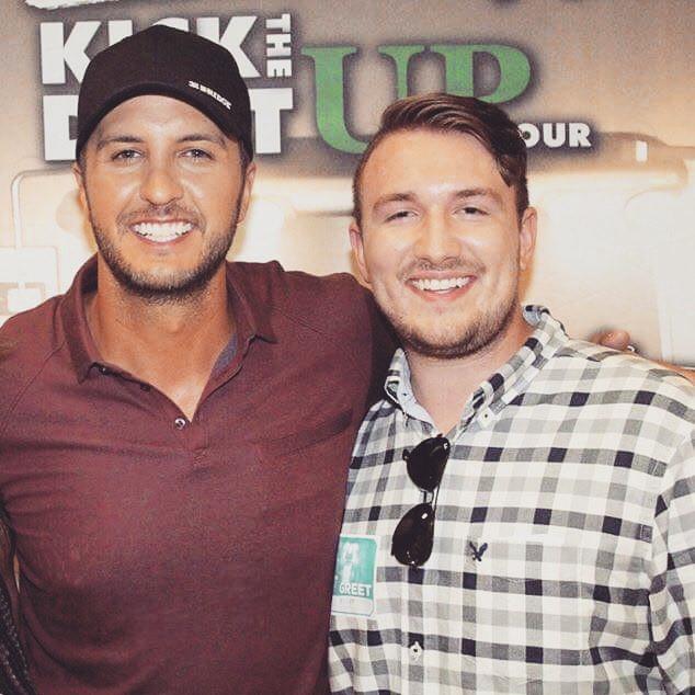 Happy Birthday to the entertainer of the year, Luke Bryan! So cool meeting him last week in Nashville! 