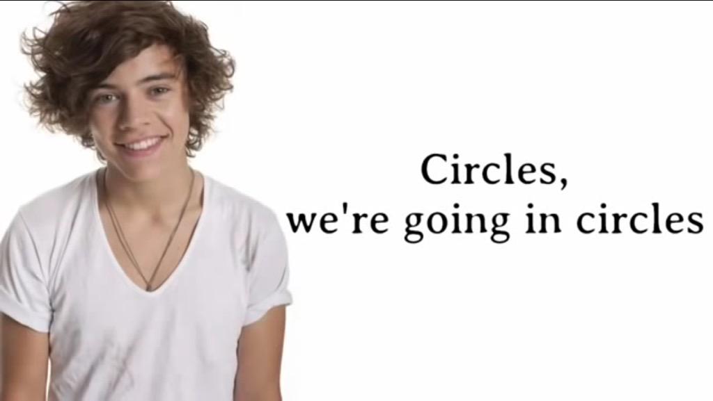 supgangz's tweet photo. *finisce il concerto e non dicono nessuna sorpresa*

L'intero fandom: 
#WeAreWaitingForTheSurprise http://t.co/KjKYNRyJp7